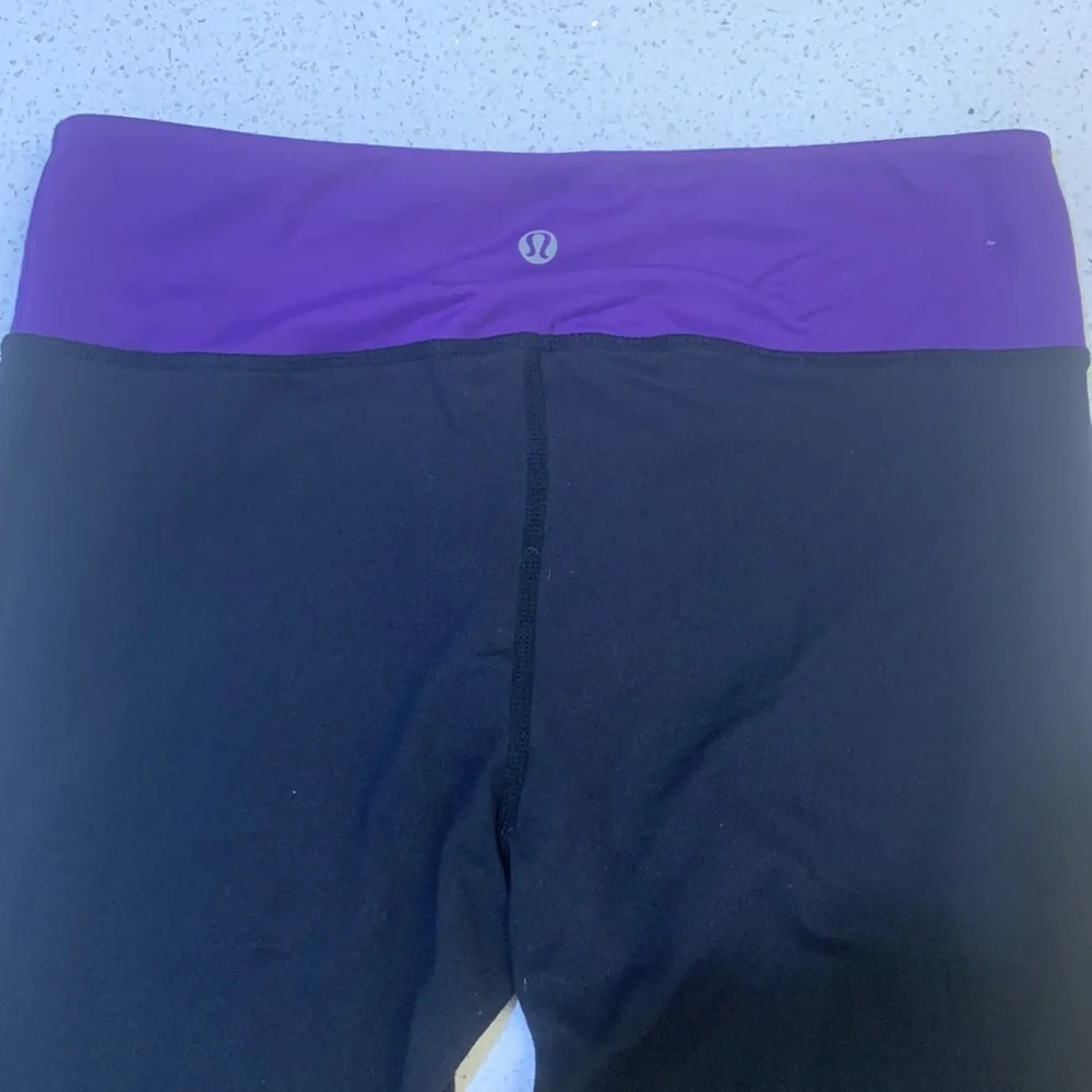 Lululemon leggings black/purple waistband size 8 - Picture 4 of 6